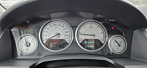 Chrysler Grand Voyager (2 foto / 10)