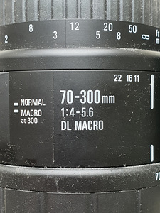 SIGMA 70-300mm f/4-5.6 DL MACRO zoom objektiiv (3 foto / 4)