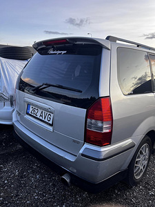 Mitsubishi Space Wagon 4x4 2.4GDi 2000a (7 foto / 7)