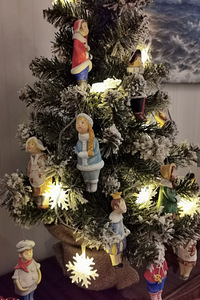 Stiliseeritud jõuluehted kuusele (3 foto / 6)