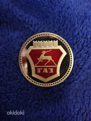 Сувенирная монета ГАЗ-21 Волга (фото #2)