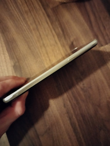 Töökorras samsung galaxy j3 (2 foto / 4)