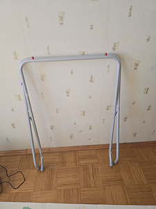 Beebivann koos kokkupandava alusega. (4 foto / 4)