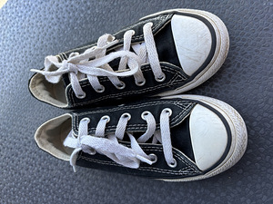 Продам кеды Converse 29 размер б/у (2 фото из 5)