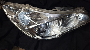 Subaru esituli (Legacy, Outback) (2 foto / 4)