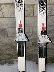 Suusad Visu Racer (2 foto / 2)