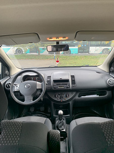 Nissan Note 2007 (3 foto / 5)