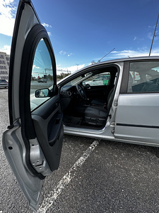 FORD FOCUS 2006a. 1.6 bensiin (6 foto / 11)