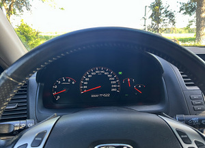 Honda Accord (7 foto / 9)