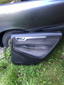 UKSEKARDID VOLVO V70 2003.a (1 foto / 4)