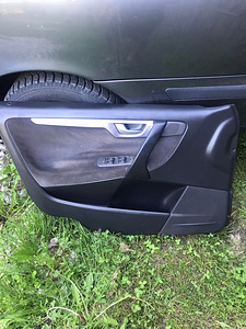 UKSEKARDID VOLVO V70 2003.a (2 foto / 4)