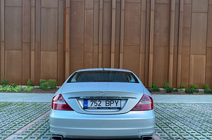 Mercedes-Benz CLS (4 foto / 15)