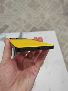 Poco X6 Pro 5G Yellow 12GB RAM 512GB (2 foto / 5)