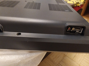 Teler sony bravia 32" (3 foto / 5)