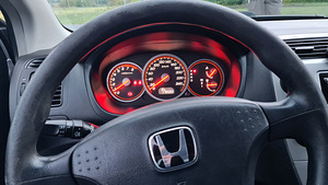 Honda Civik 1.6 atm (5 foto / 8)