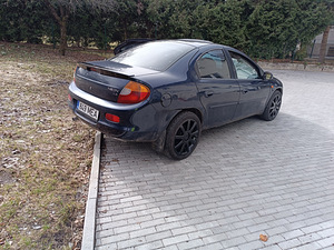 Chrysler neon(обмен) (4 фото из 11)