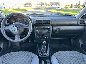 Seat Toledo 1,6 77kw 2005a. (6 foto / 10)