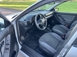 Seat Toledo 1,6 77kw 2005a. (7 foto / 10)