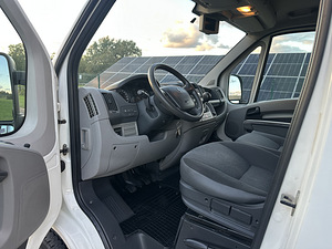 Peugeot Boxer 2007a. (7 foto / 14)