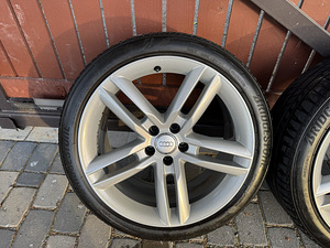 5x112. R19 Audi veljed (4 foto / 10)