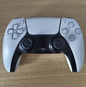 PlayStation 5 (цифровая версия) (2 фото из 2)