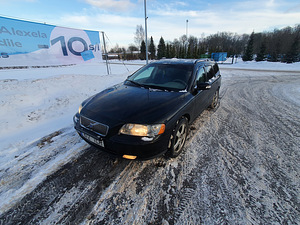 Volvo v70 (5 фото из 5)
