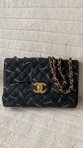 Винтажная сумка chanel (2 фото из 6)