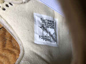 Nike Jordan 4 (3 фото из 3)