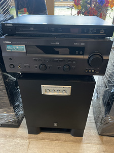 Yamaha Receiver RX-N600 koos Subwoofer-ga ja kõlaritega (2 foto / 2)