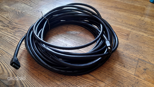 кабель HDMI (фото #1)