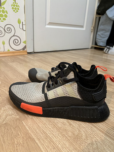 ADIDAS tossud FY3562, suurus 42.5 / ADIDAS trennid FY3562 (1 foto / 4)