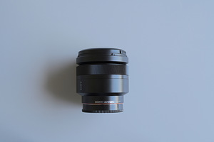 Sony Zeiss Planar T* 85 mm f/1.4 ZA SAL85F14Z (A Mount) (5 foto / 10)