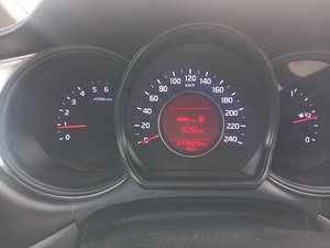 Kia Ceed (6 фото из 7)
