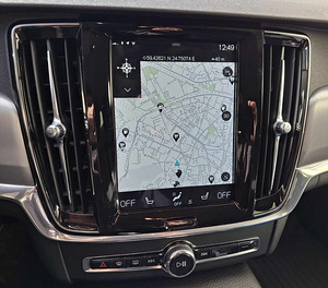 Volvo V90 (6 фото из 15)