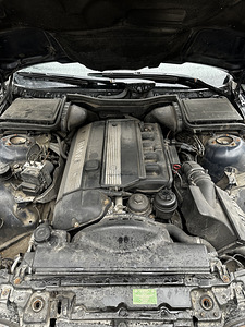 E39 2.3i manuaal (10 foto / 12)