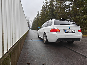 BMW 525d 173kw (7 foto / 14)