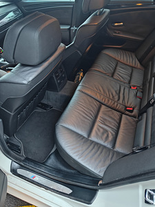 BMW 525d 173kw (11 foto / 14)