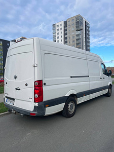 Volkswagen crafter (5 foto / 9)
