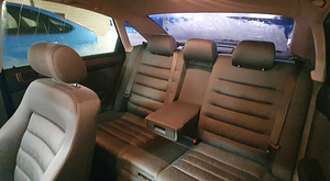 AUDI A6 sedaan 1.8T 110kw bensiin automaat (10 foto / 10)