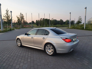 BMW 525 2006a. M-pakett (2 foto / 4)
