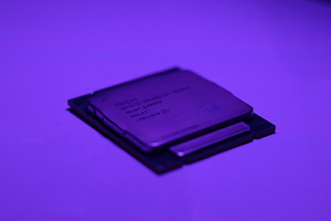 Xeon 2620 v3 (1 foto / 2)