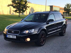 Subaru Legacy (4 фото из 7)