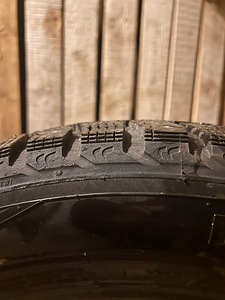 Nokian Nordman 5 talverehvid 205/55/R16 94T XL (4 foto / 5)