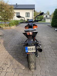 Продается в хорошем состоянии KTM DUKE 125 (8 фото из 10)