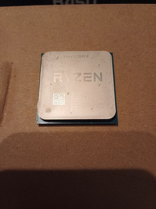 AMD Ryzen 5 3500x (1 foto / 7)