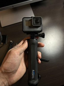 Немного подержанная камера GoPro HERO 5 BLACK (2 фото из 9)