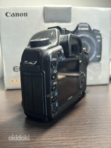 Фотокамера Canon 5D Mark II (фото #6)