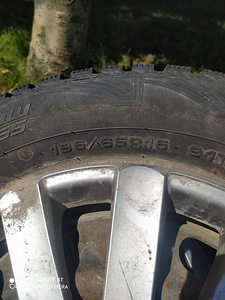195/65 R15 (3 foto / 5)