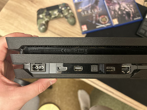 PS4 PRO 1TB LIMITED EDITION, 3 Mängu (4 foto / 6)