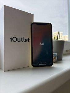 iPhone 11 / 64 GB / Yellow + 3 iPhone Case (1 foto / 9)